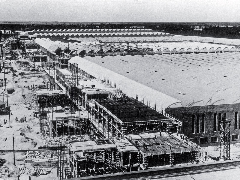vystavba automobilky VW.jpg