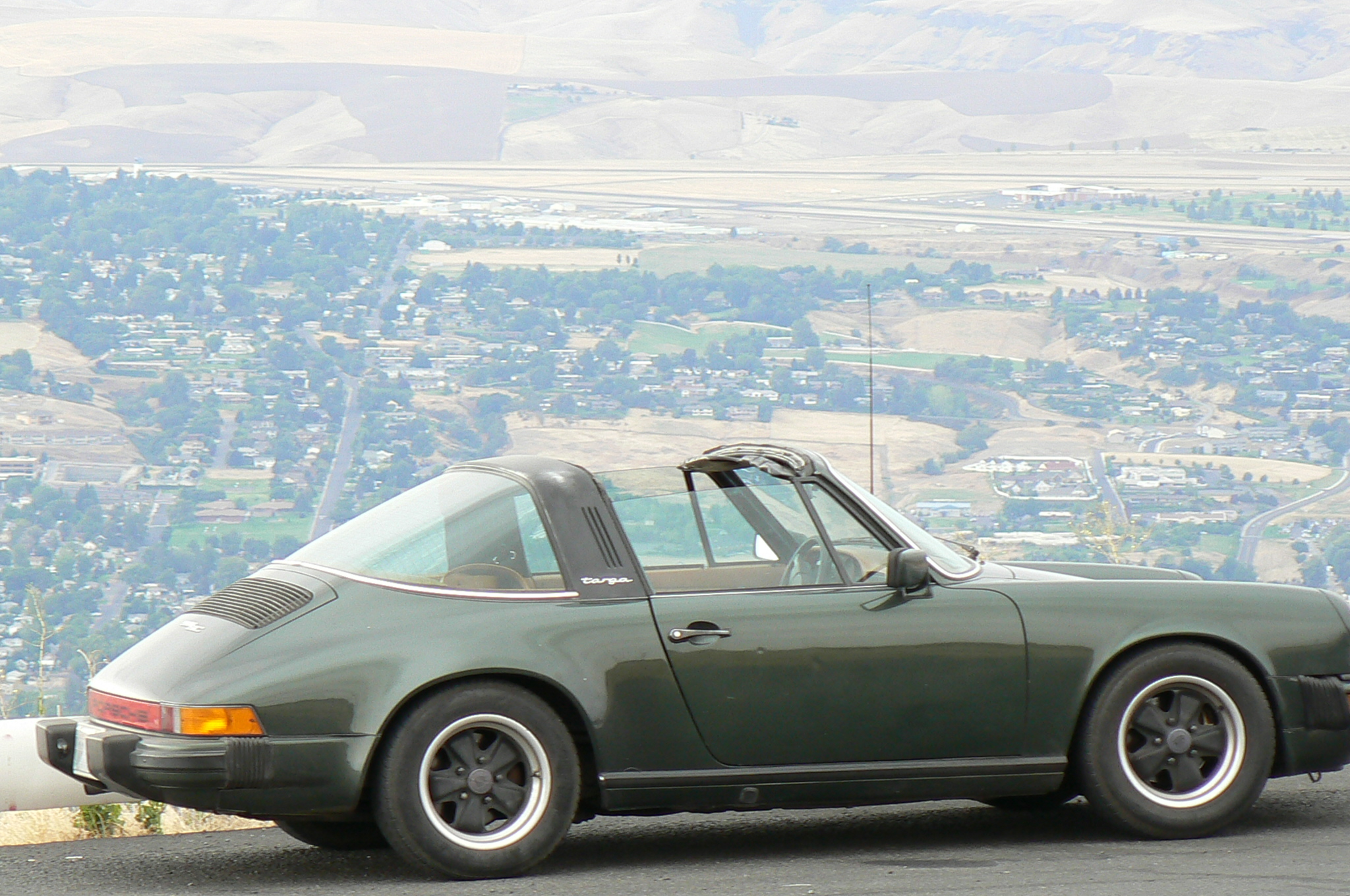 Porsche 911 SC targa 1979.  2.JPG