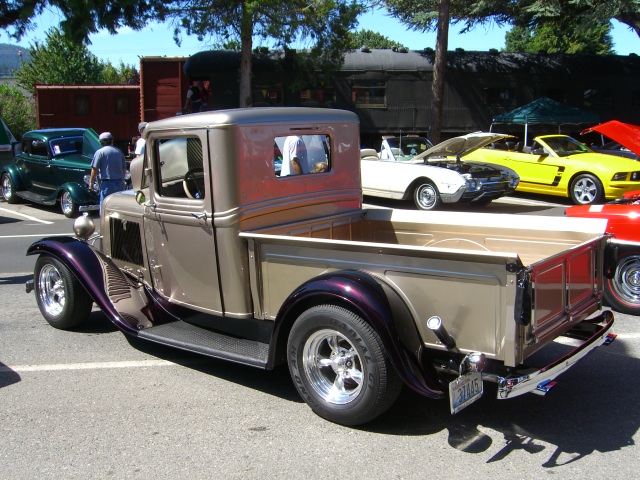 Veterany v mestecku Snoqualmie (6.augusta 2006) 019.jpg